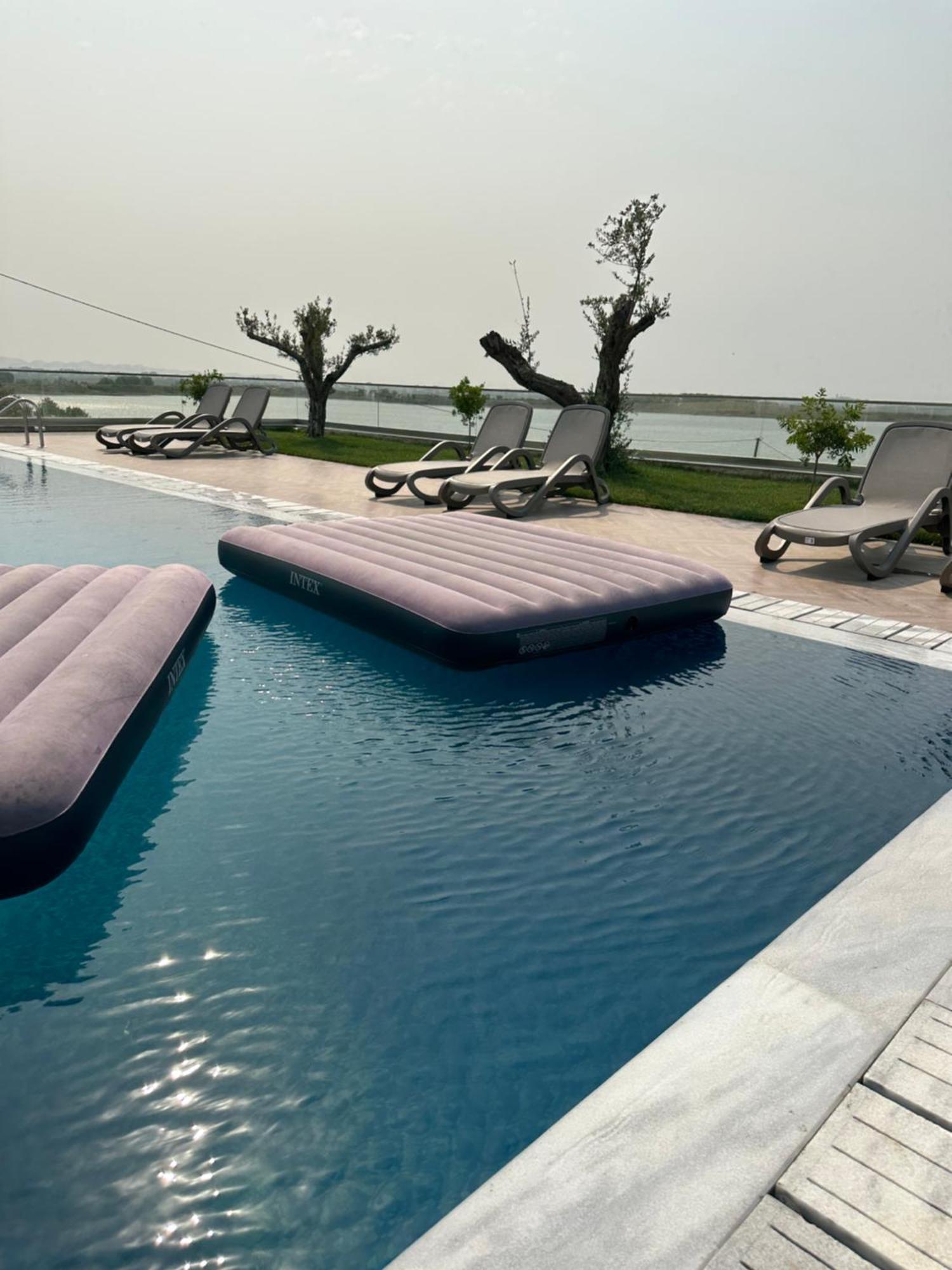 Top Villas Durrës 外观 照片