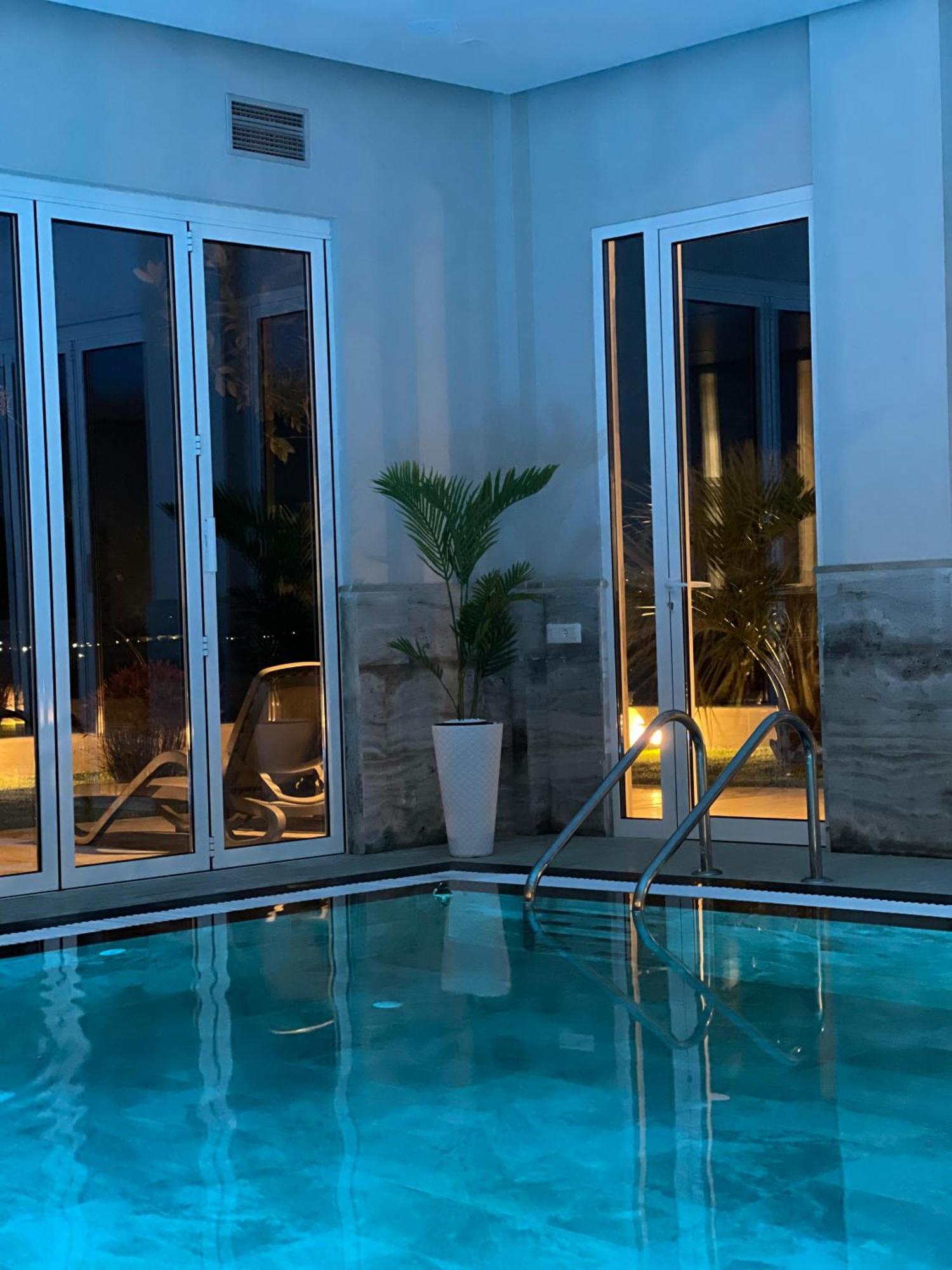 Top Villas Durrës 外观 照片
