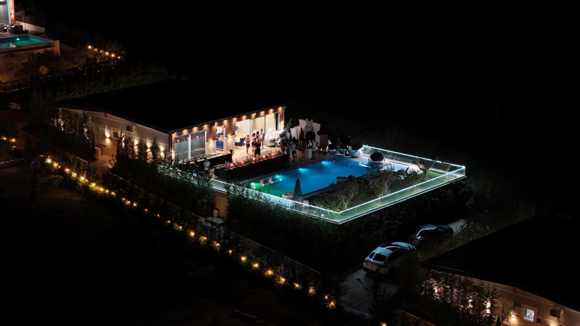 Top Villas Durrës 外观 照片