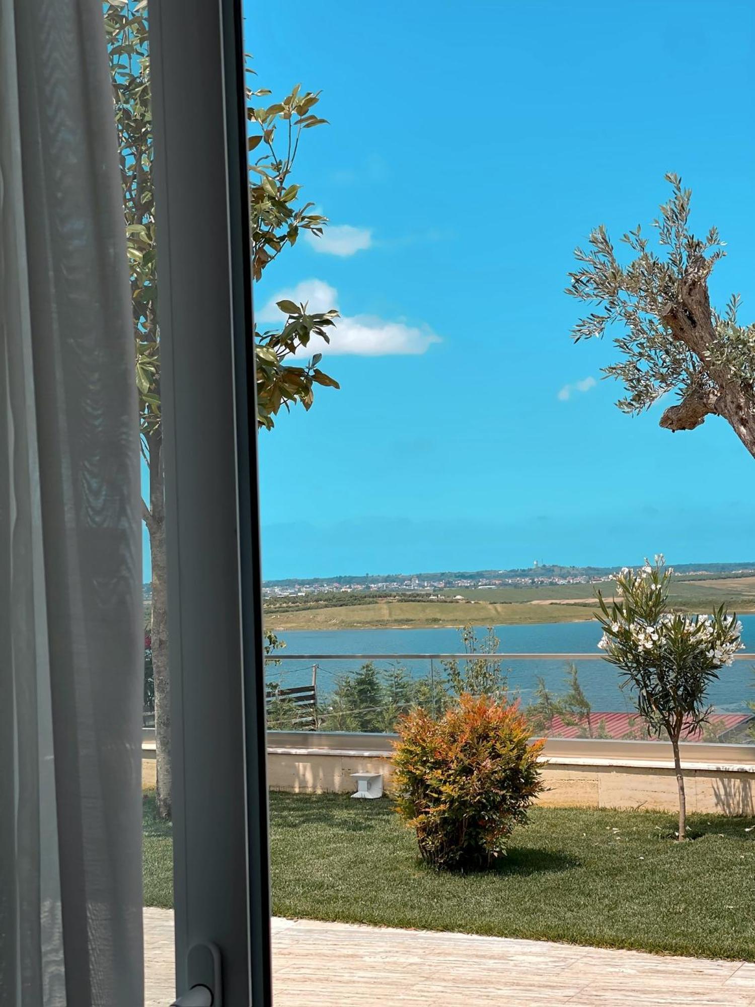 Top Villas Durrës 外观 照片